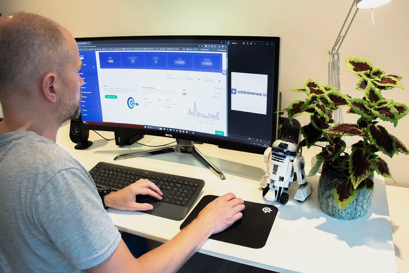 Andreas bruker Addrevenue på PC